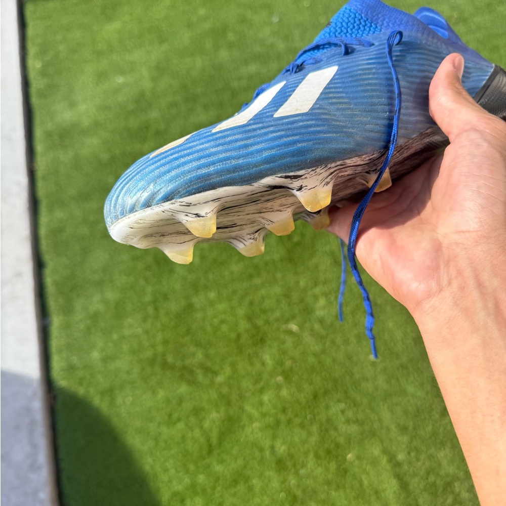 Blue Adidas X 19.1 soccer cleats - Picture 5 of 17